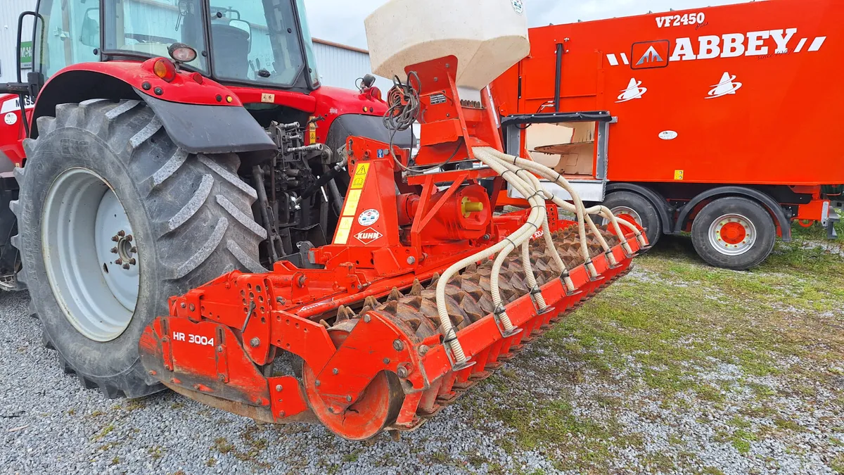KUHN 3004D POWER HARROW - Image 1
