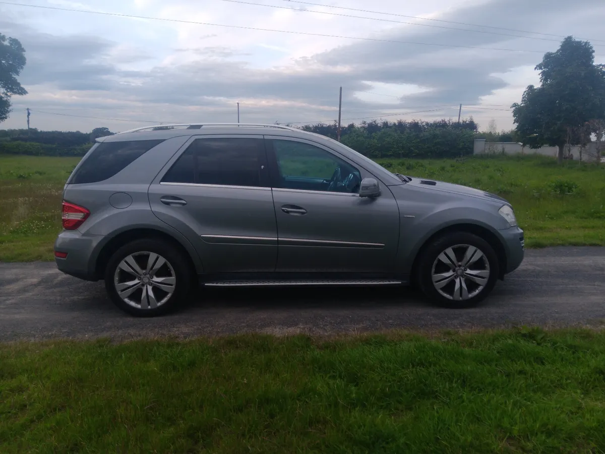 Mercedes-Benz ML-Class - Image 2