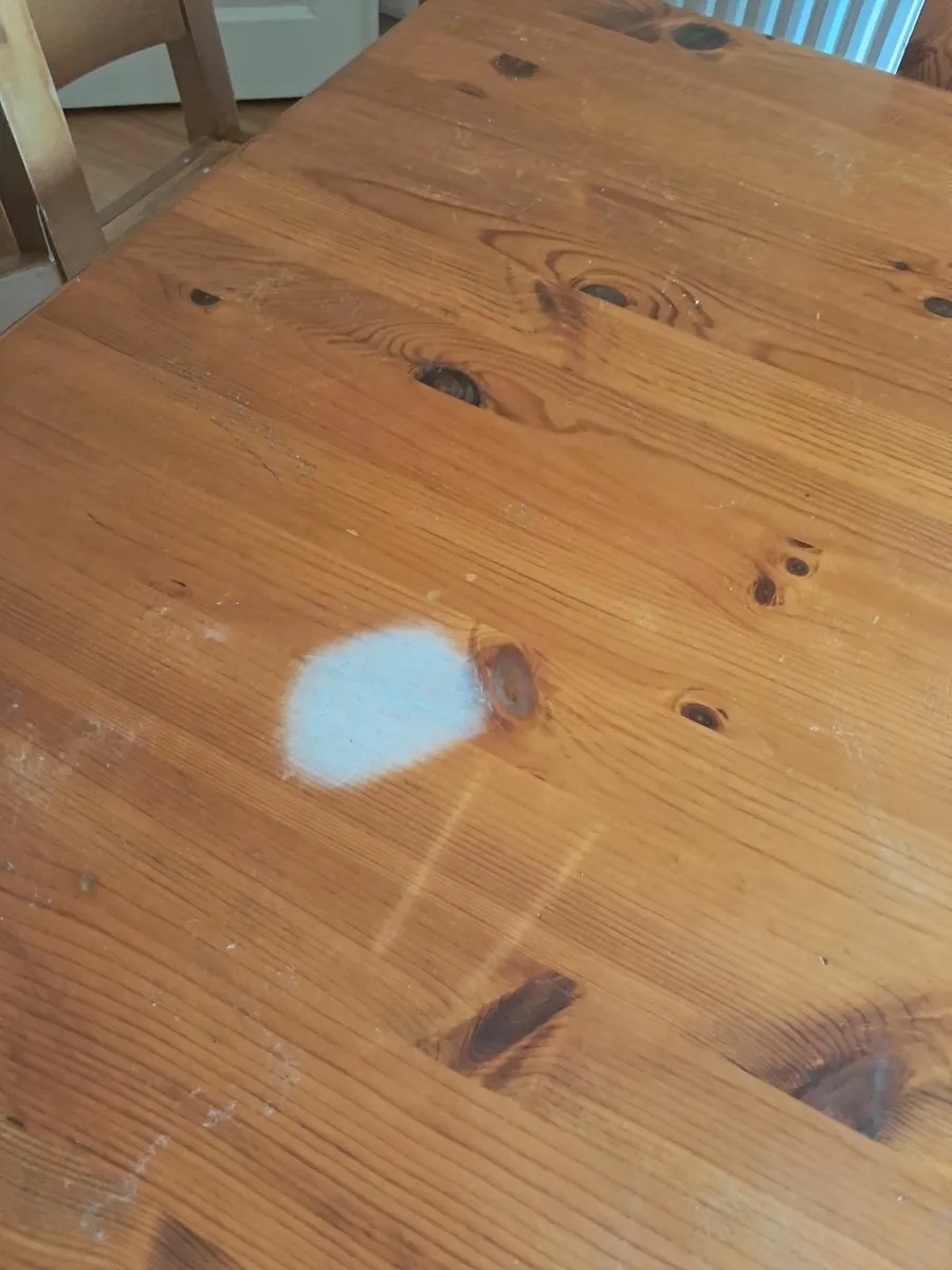 Dining table  and chairs - Image 2