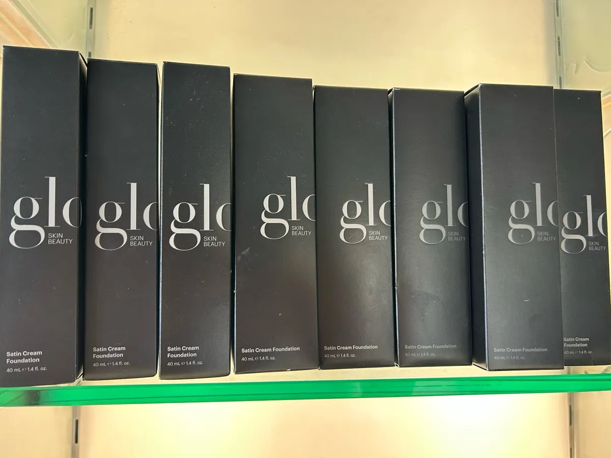 Glo make up for sale - Image 1