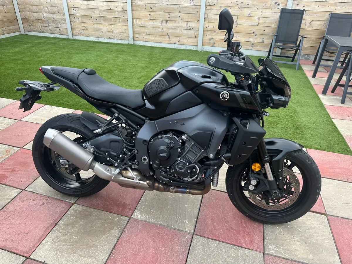 Yamaha MT10 2024 - Image 1