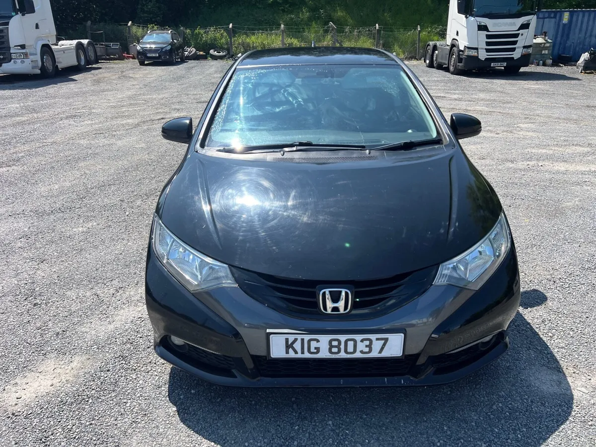 Honda Civic 2.2 I-DTEC ES Diesel 5 Door - Image 2