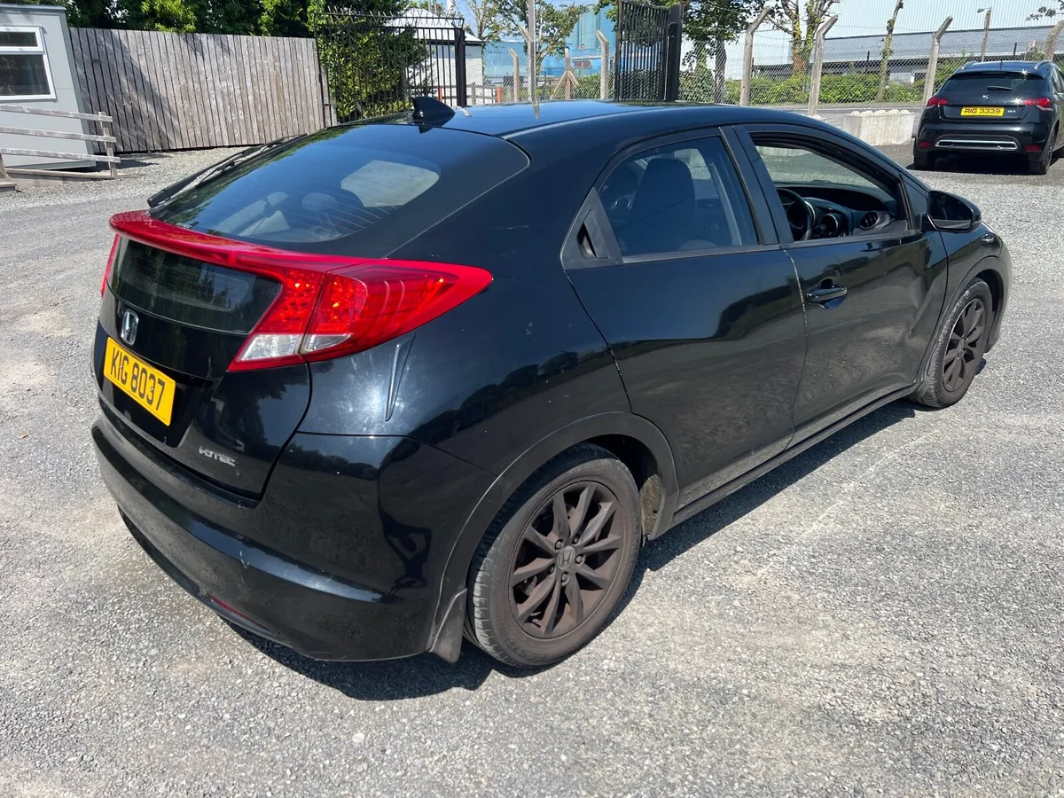 Honda Civic 2.2 I-DTEC ES Diesel 5 Door - Image 3
