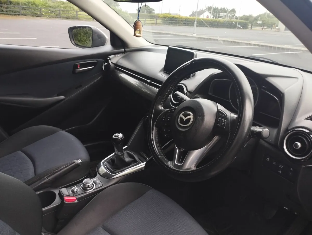 Mazda2 2016 - Image 2