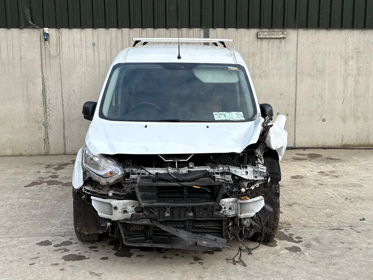 2019 transit connect for parts - Image 1