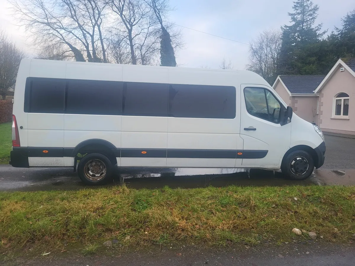 Renault Master 2013 - Image 1