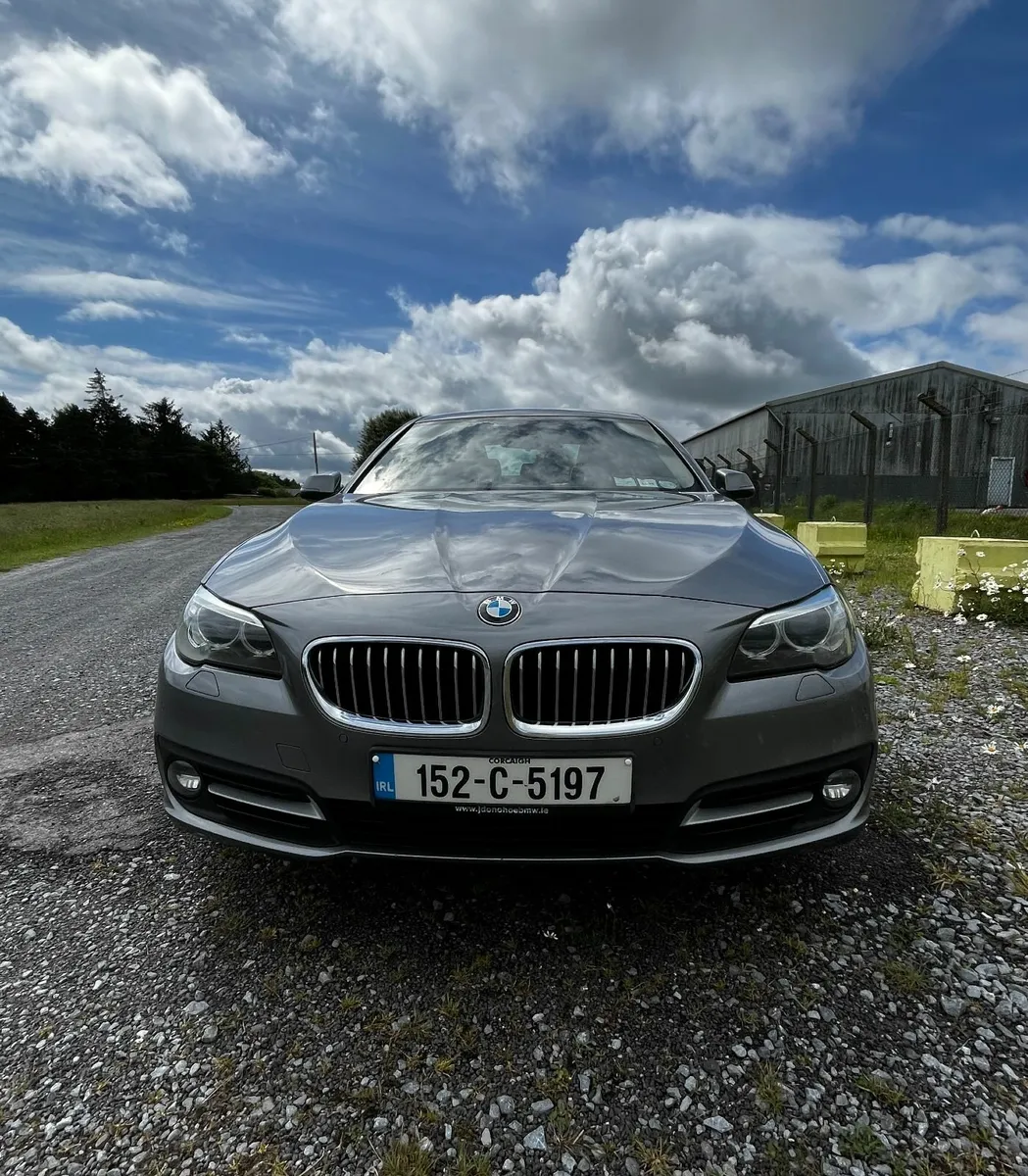 BMW 5-Series 2015 - Image 1