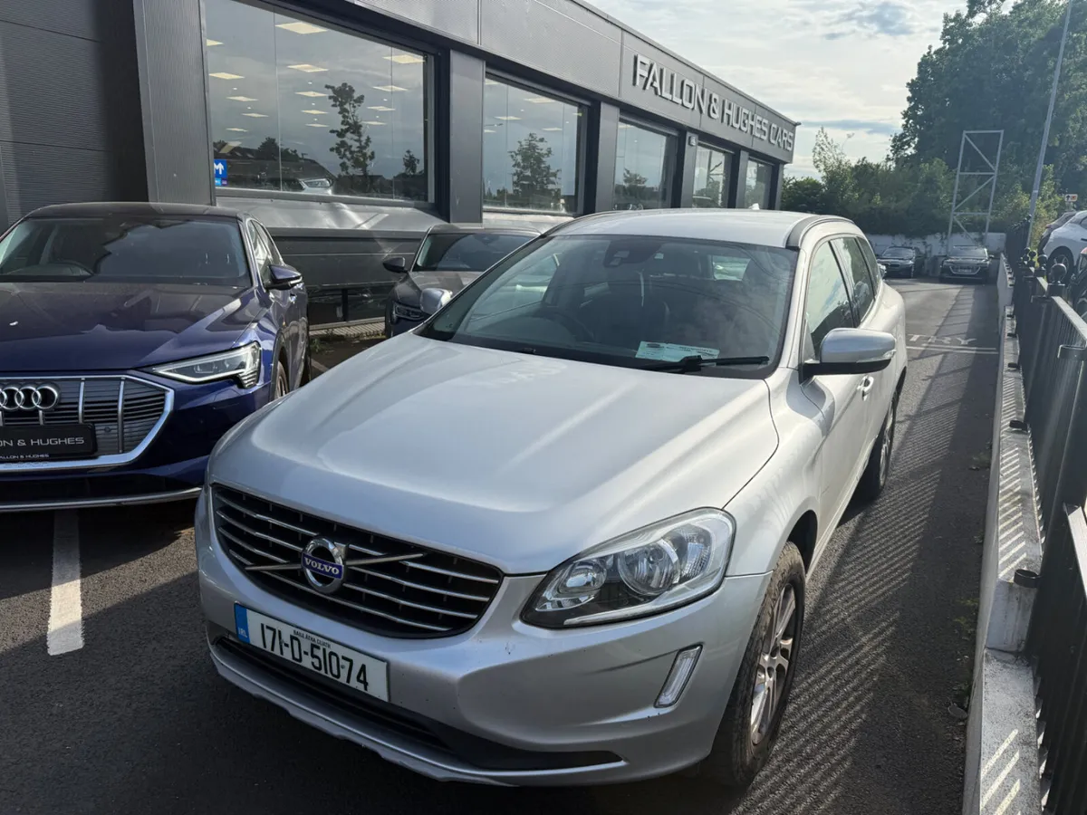 Volvo XC60 2.0 AUTOMATIC 2017 - Image 1