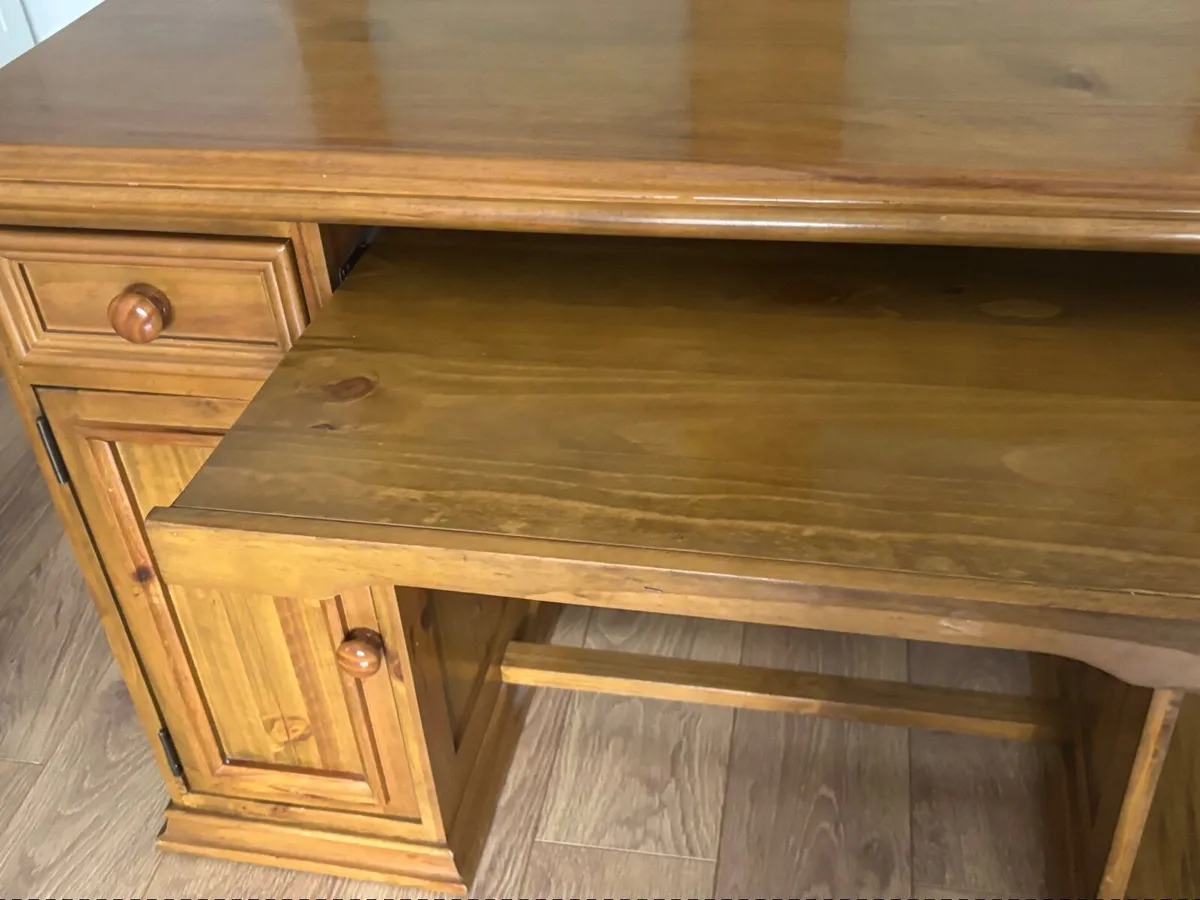 Desk solid wood - Image 1