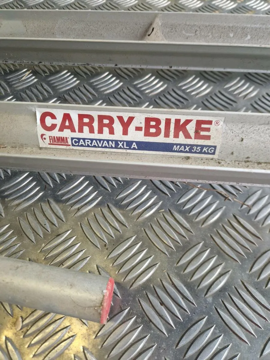 Bike rack - Image 2
