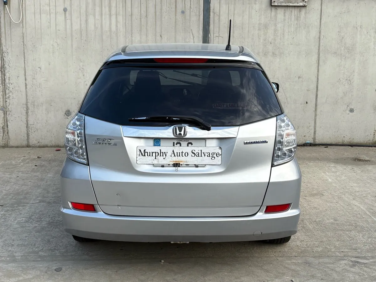 2012 Honda Fit shuttle for parts - Image 4