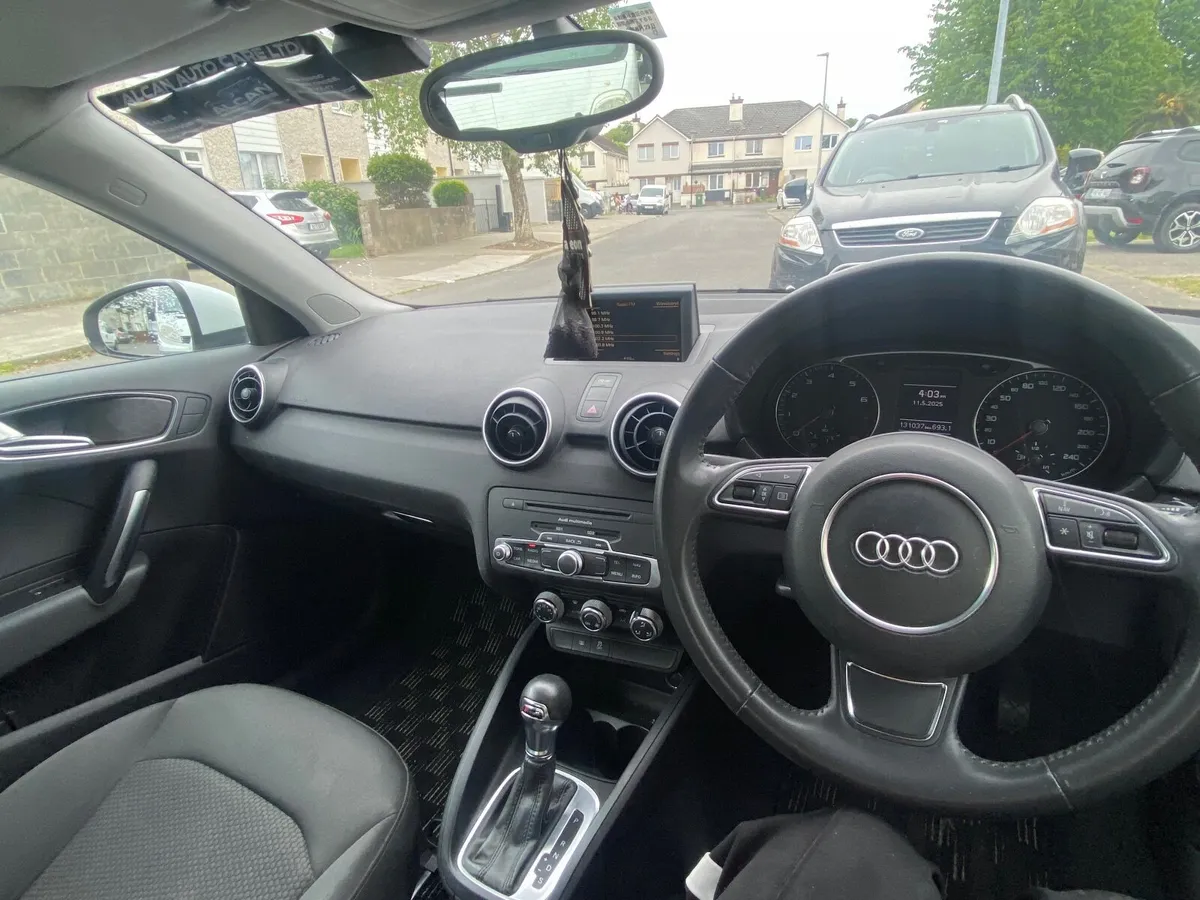 Audi A1 2013 - Image 2