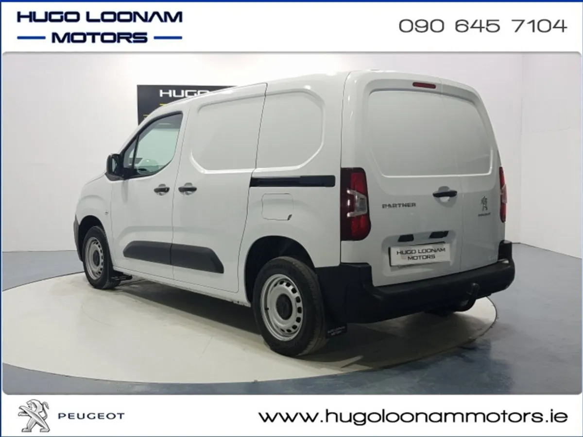 Peugeot Partner Professional Plus 1.5 H - Image 3