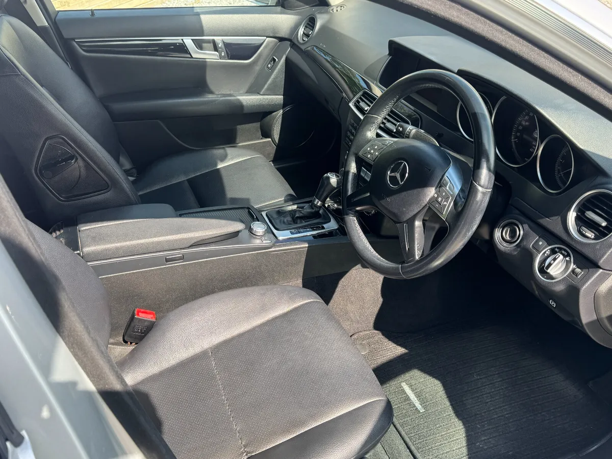 2013 Mercedes C220 Diesel Automatic - Image 2