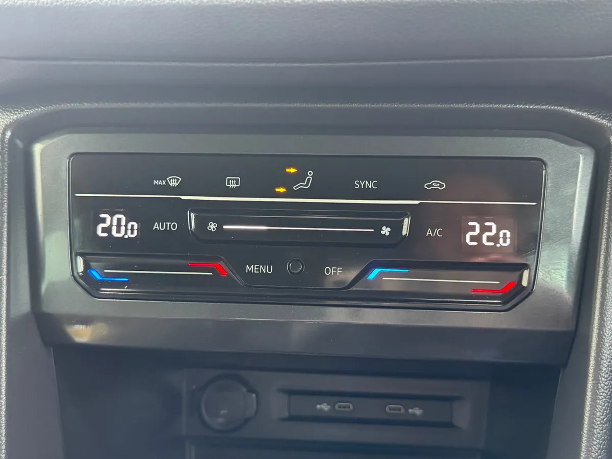 Volkswagen Tiguan 2021 2.0 tdi - Image 3