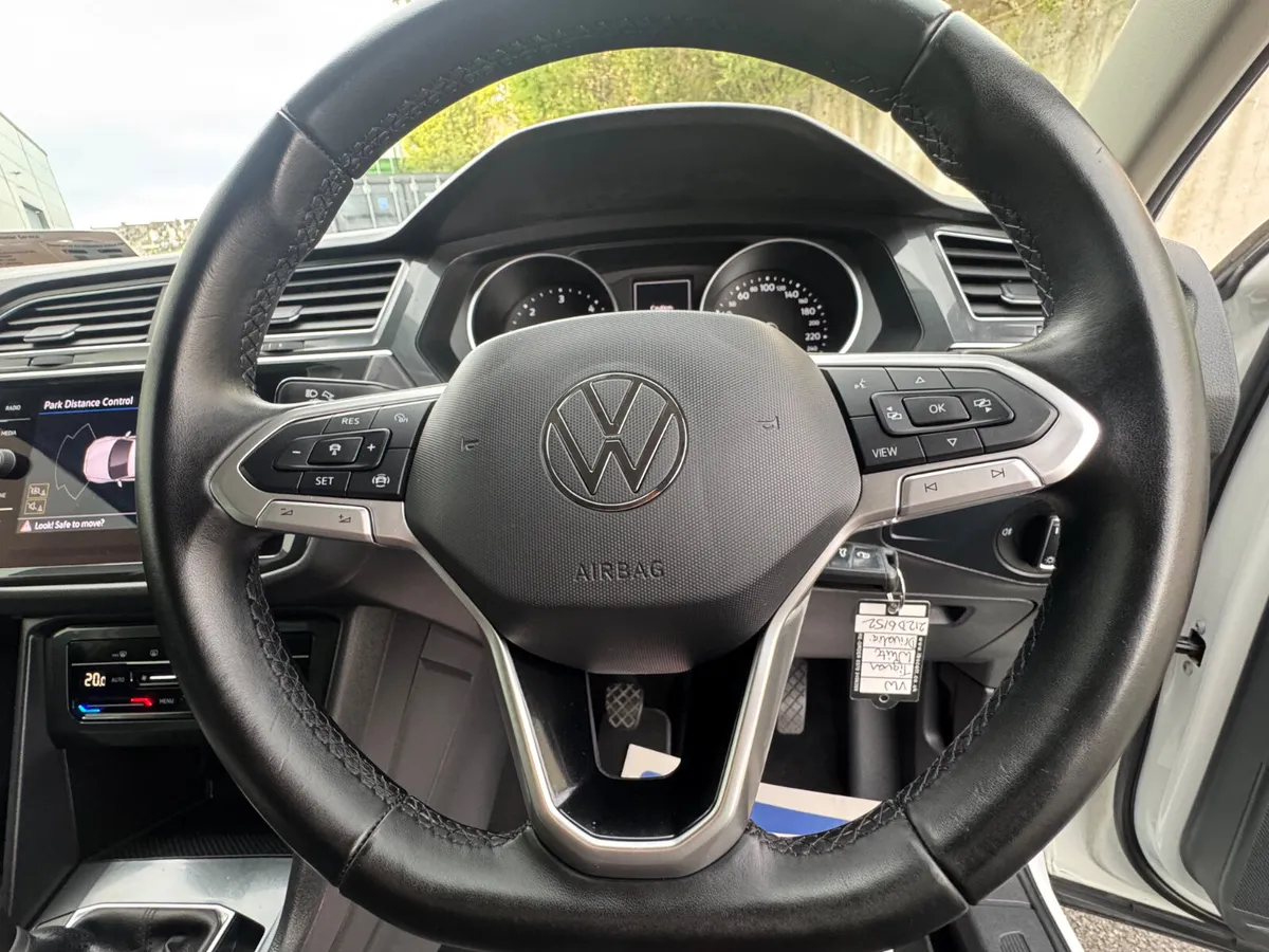 Volkswagen Tiguan 2021 2.0 tdi - Image 4