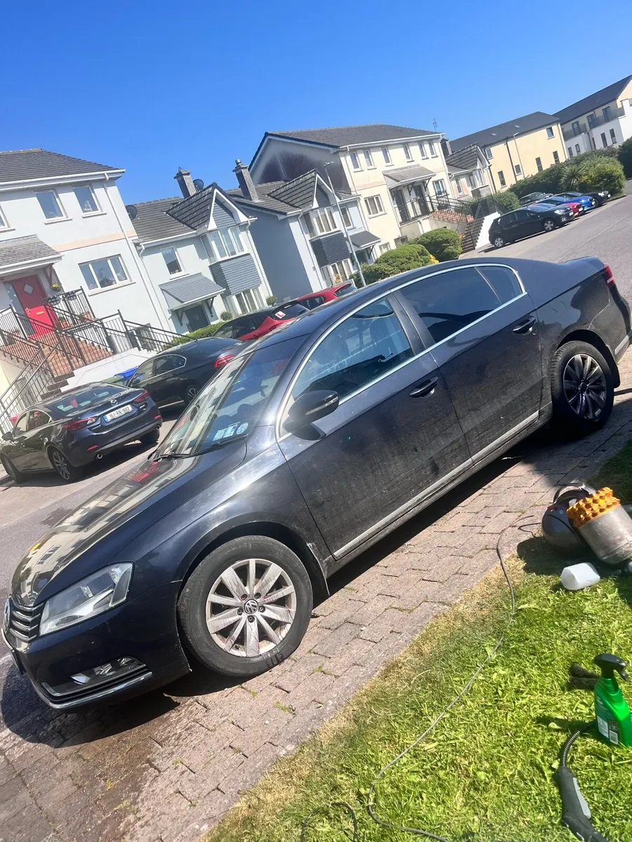 Volkswagen Passat deposit taken - Image 3