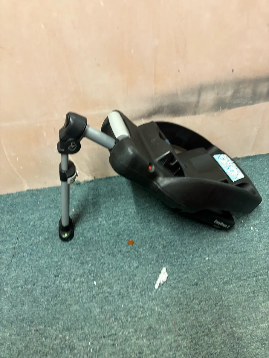 Isofix - Image 2