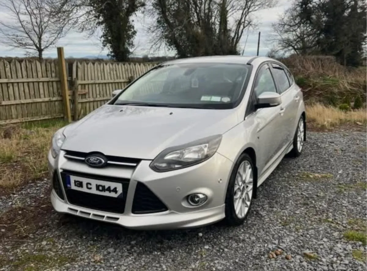 Ford Focus 2013 - Image 3