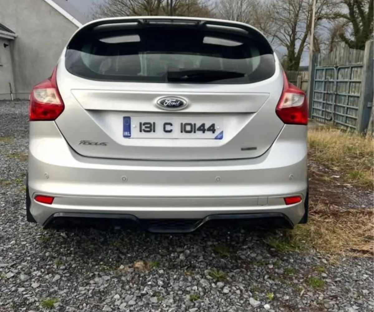 Ford Focus 2013 - Image 4