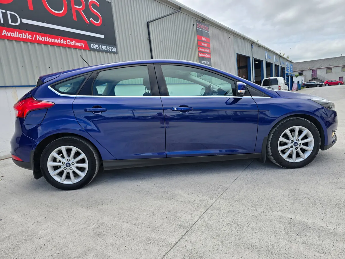 181 FORD FOCUS 1.5 TDCI TITANIUM MODEL - Image 4
