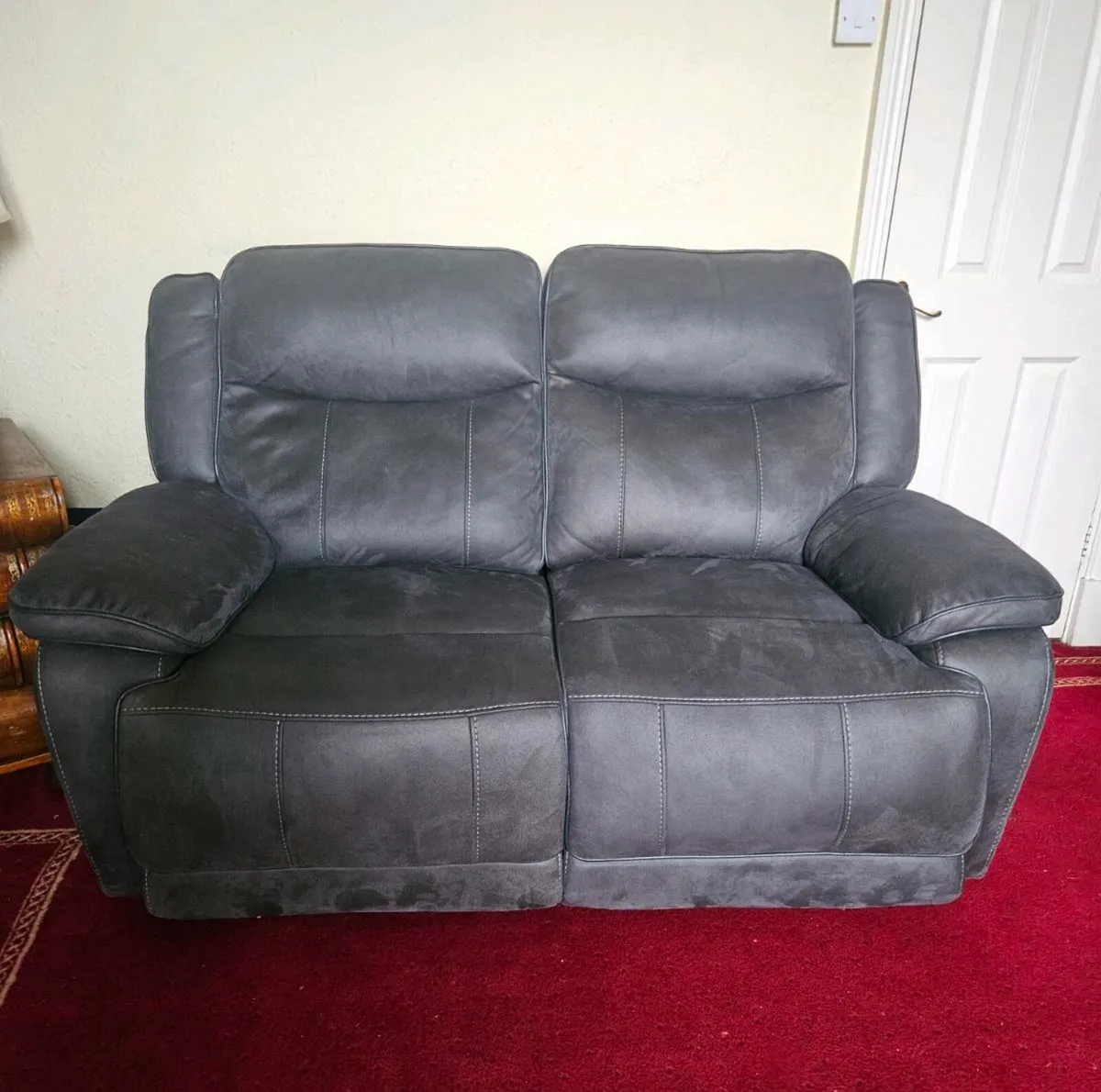 3 & 2 Seater Recliner Couches - Image 3