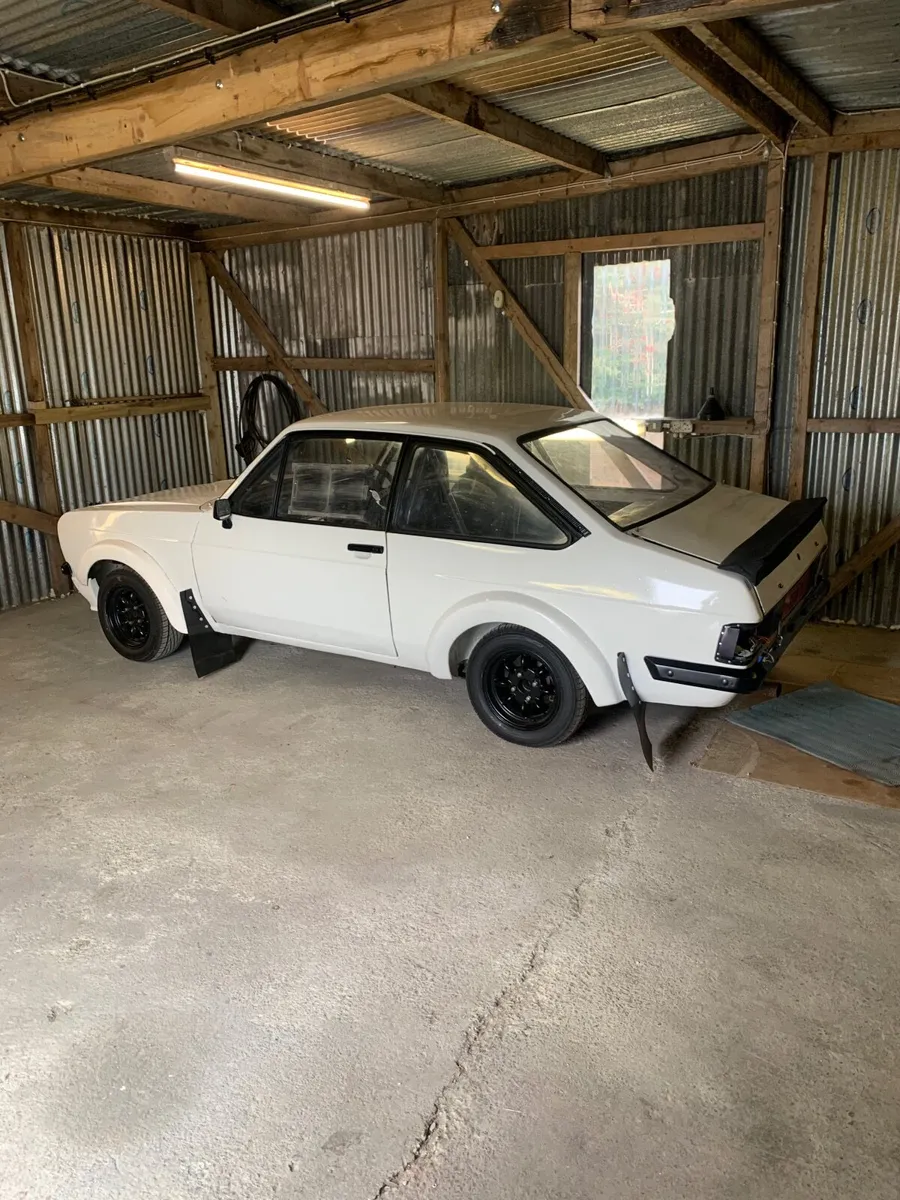 Ford Escort 1977 - Image 1