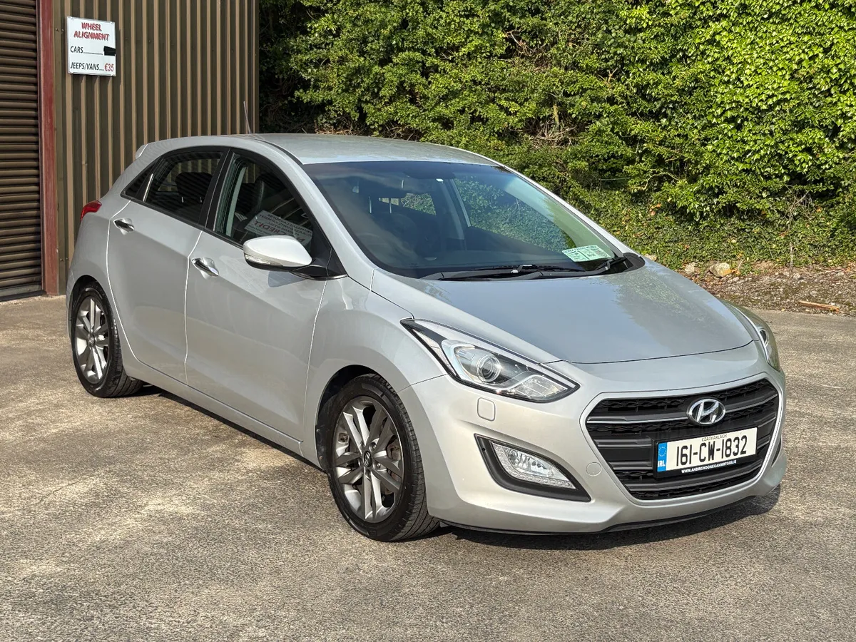 Hyundai i30 2016 TOP SPEC FULL LEATHER - Image 1