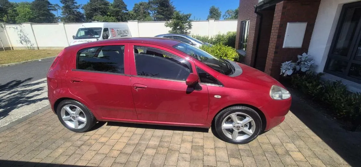 Fiat punto 1.2 easy to insure - Image 2