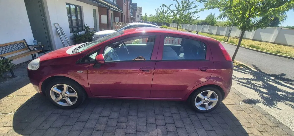 Fiat punto 1.2 easy to insure - Image 3