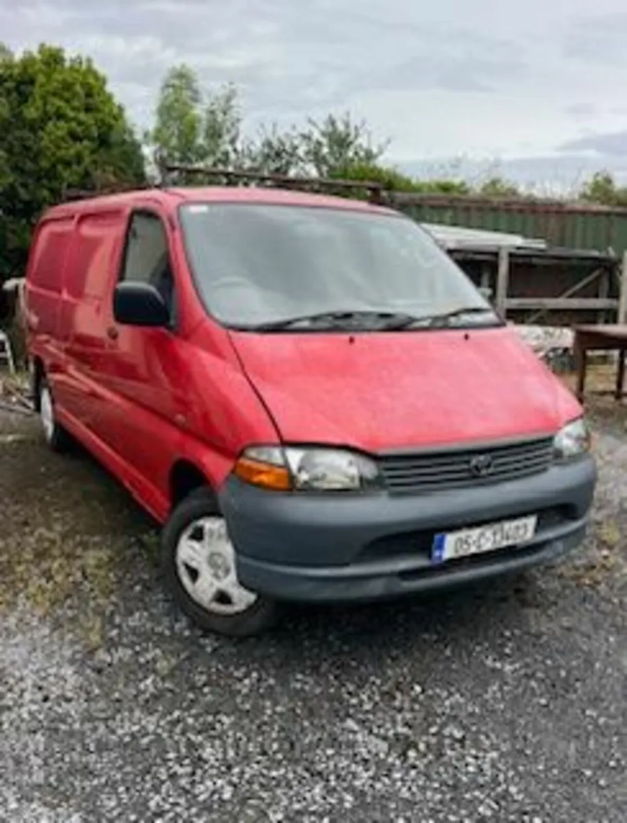 Toyota HiAce 2005 - Image 1