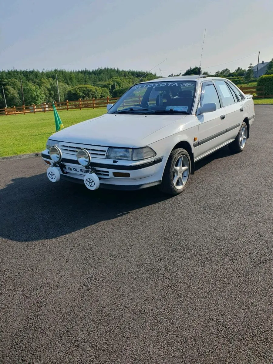 Toyota Carina 2 2.0 Executive - Image 2