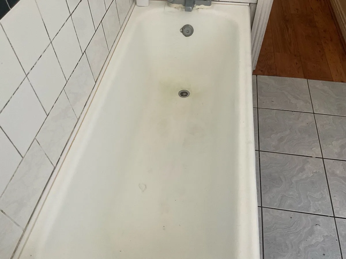 Cast iron Bath