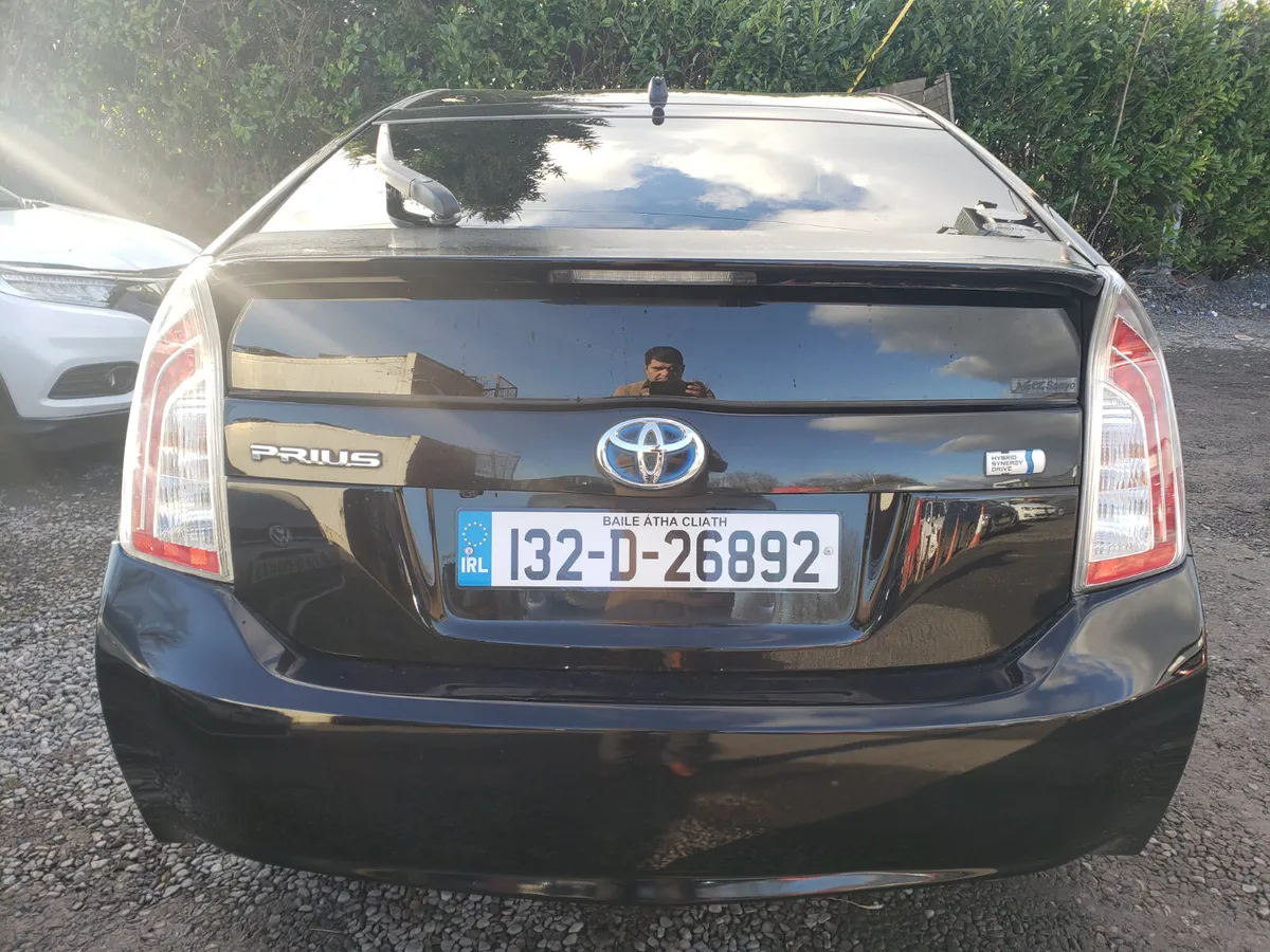 Toyota Prius 2013 - Image 4
