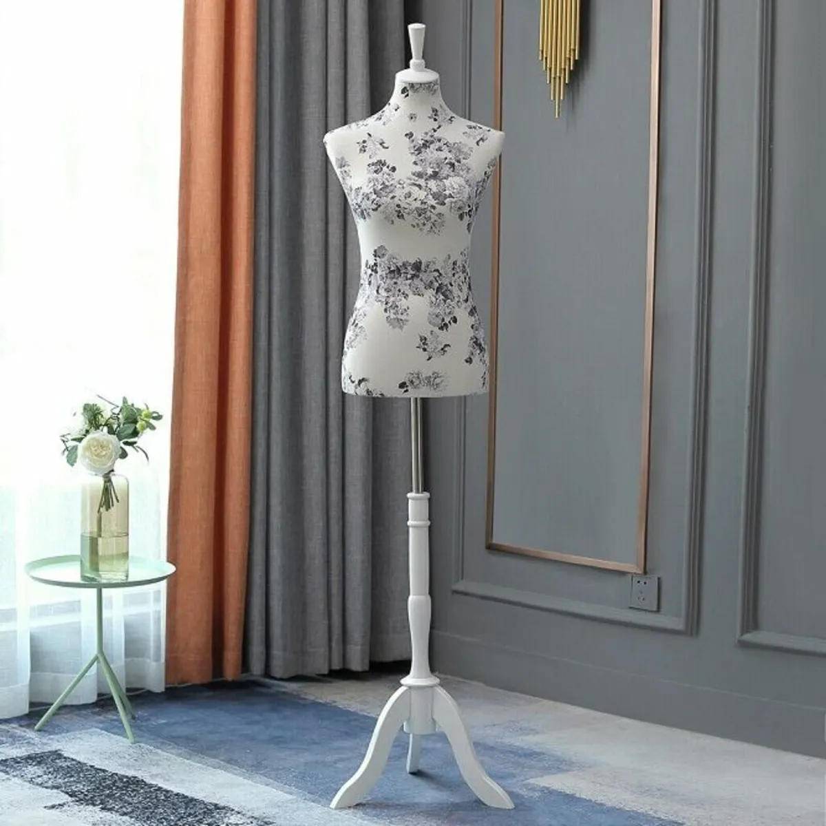 New Womens Tailor Bust(Light Floral)FREE Delivery - Image 1