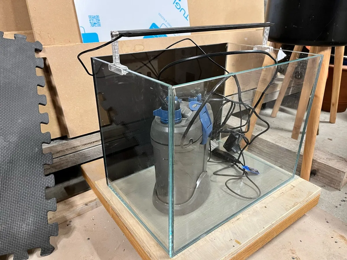 47l Aquarium + Light & Filter - Image 2