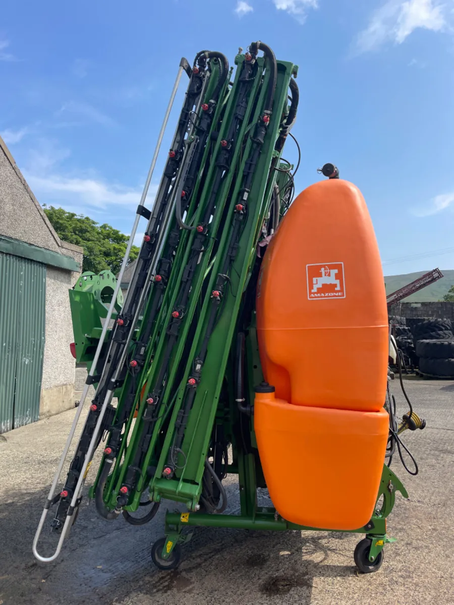Amazone UF1801 sprayer, Full spec, Mint condition. - Image 3