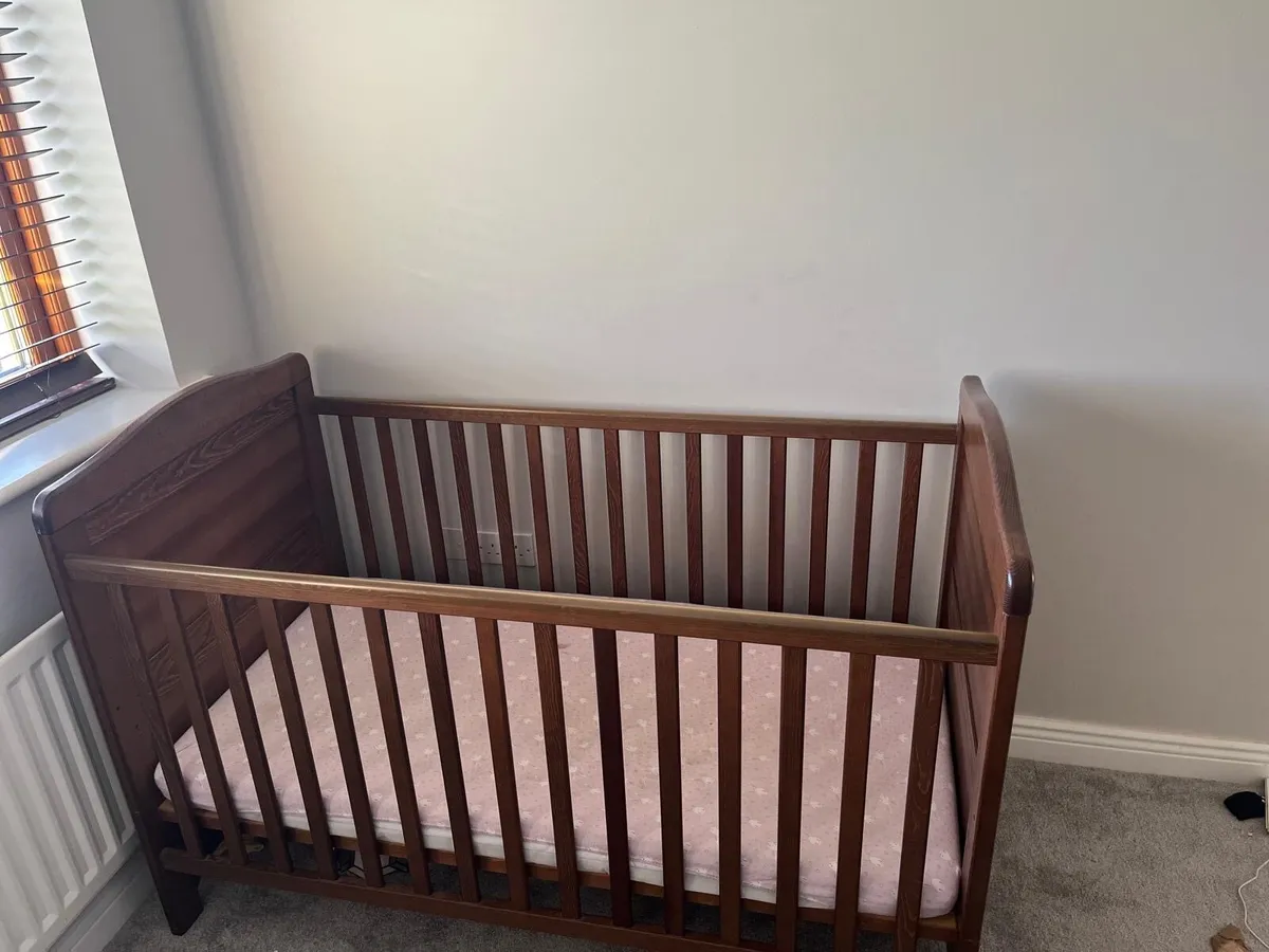 Cot - Image 2