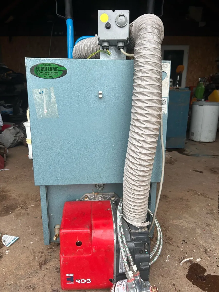 Grant Condencing oil boiler - Image 1