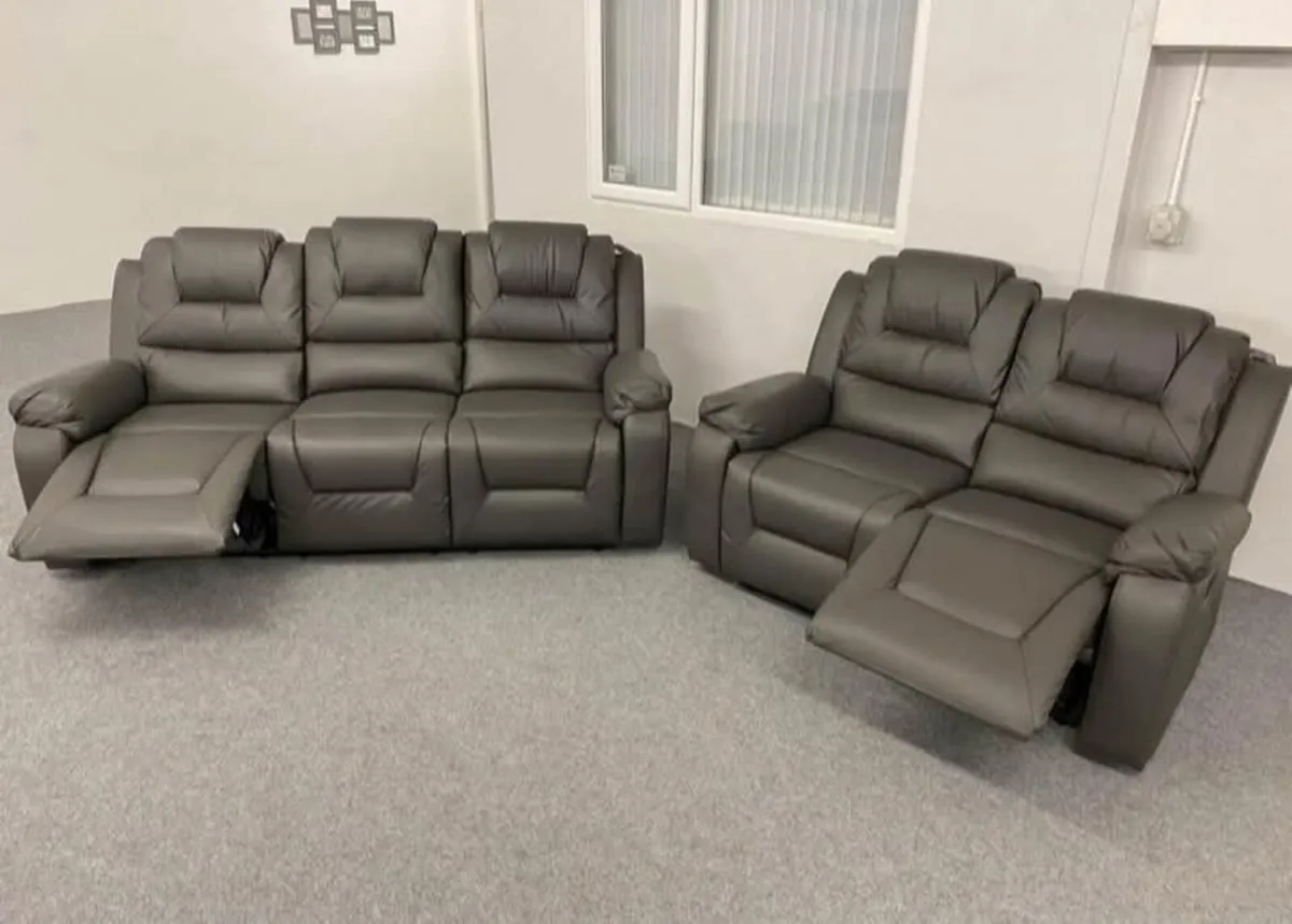 3+2 Axel Leather Manual Recliner Sofa Set - Image 2