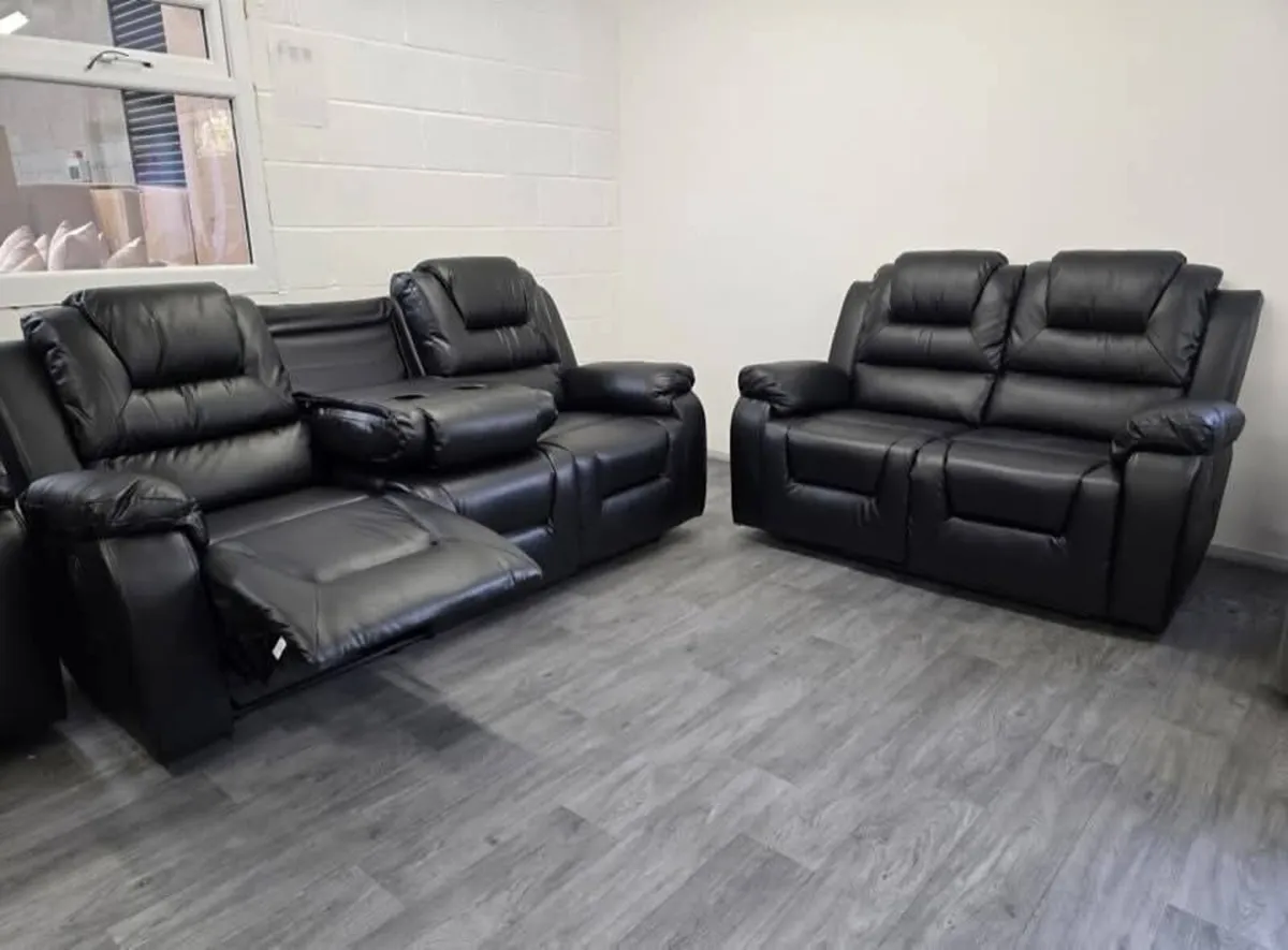 3+2 Axel Leather Manual Recliner Sofa Set - Image 1
