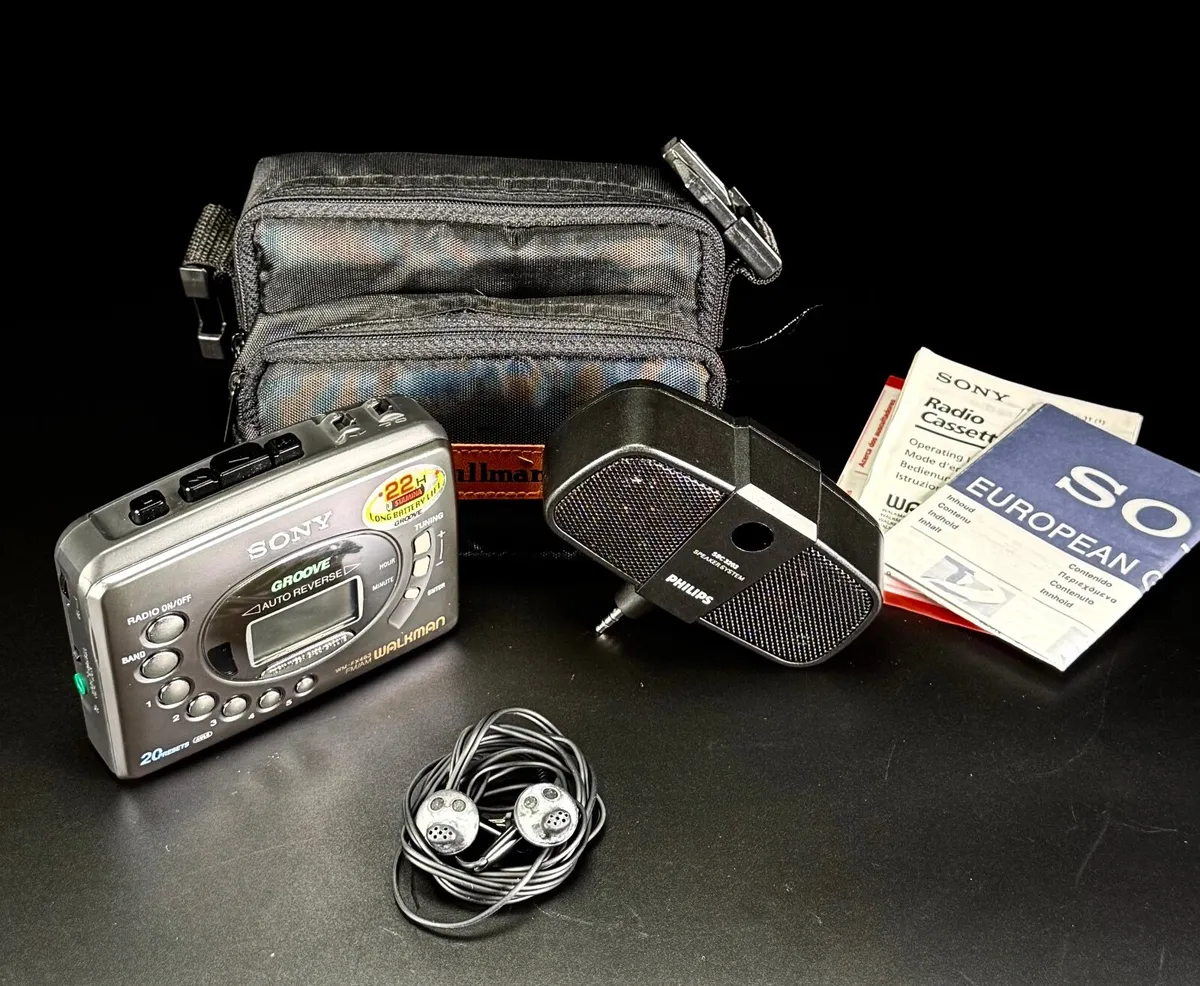 Sony WM-FX463 Walkman  Cassette Player (SERVICED) - Image 1