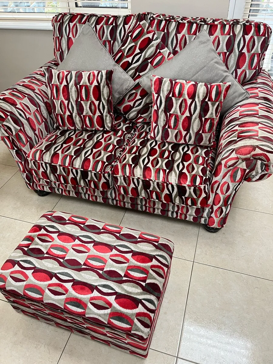2 Queen Anne Armchairs, couch and foot stool - Image 1