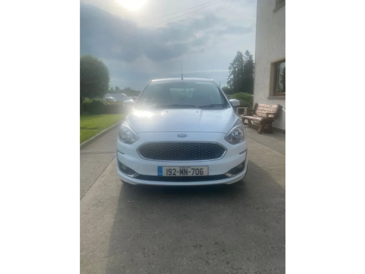 Ford KA+ 1.2 Zetec 5 DR - Image 4