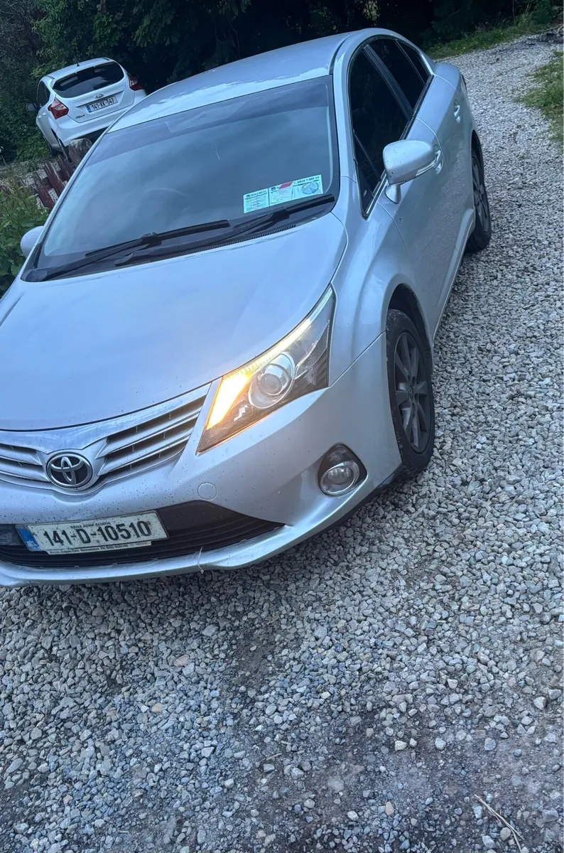 Toyota avensis - Image 2