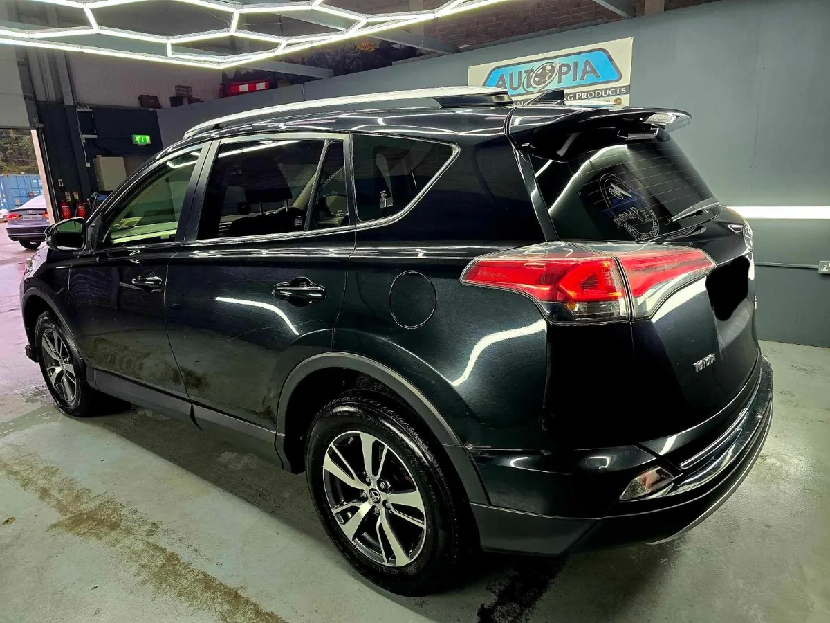 Toyota RAV4 2016 - Image 4