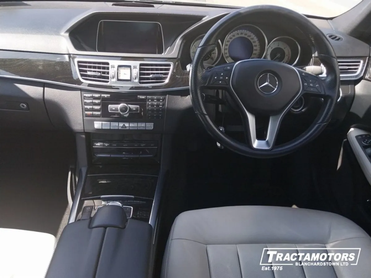 Mercedes-Benz E-Class E Series CDI SE Huge Spec 4 - Image 2