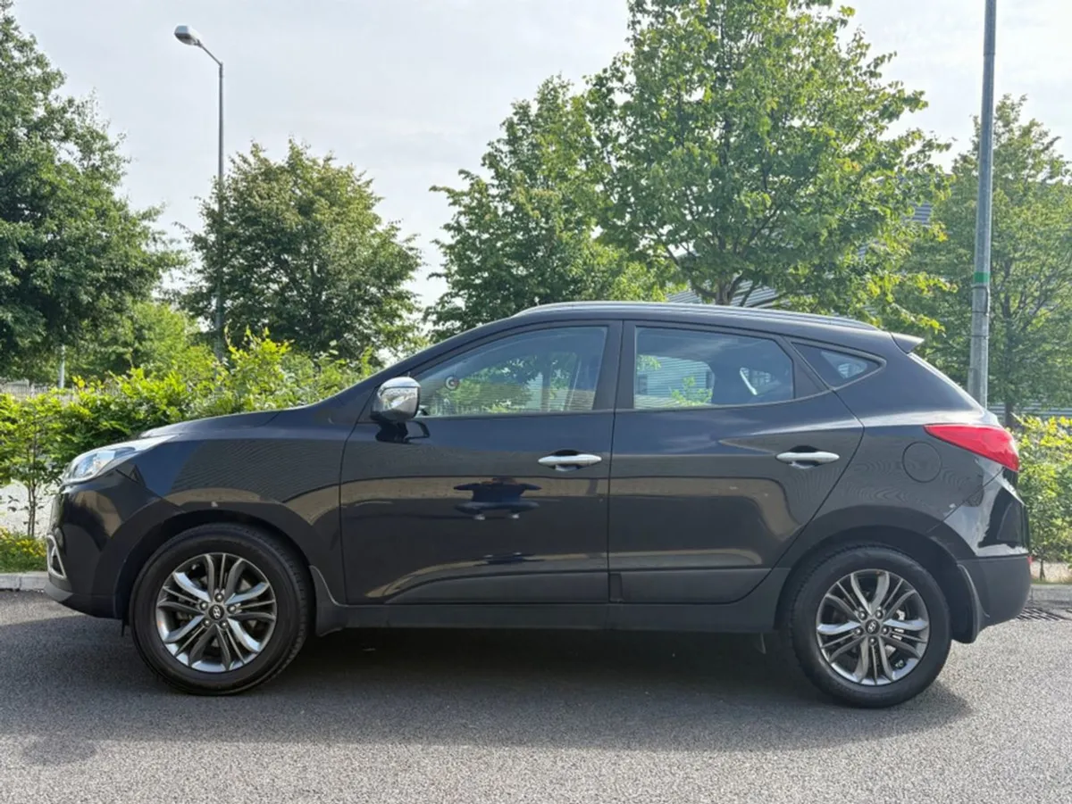 Hyundai ix35 1.7 Manual Executive - Image 2