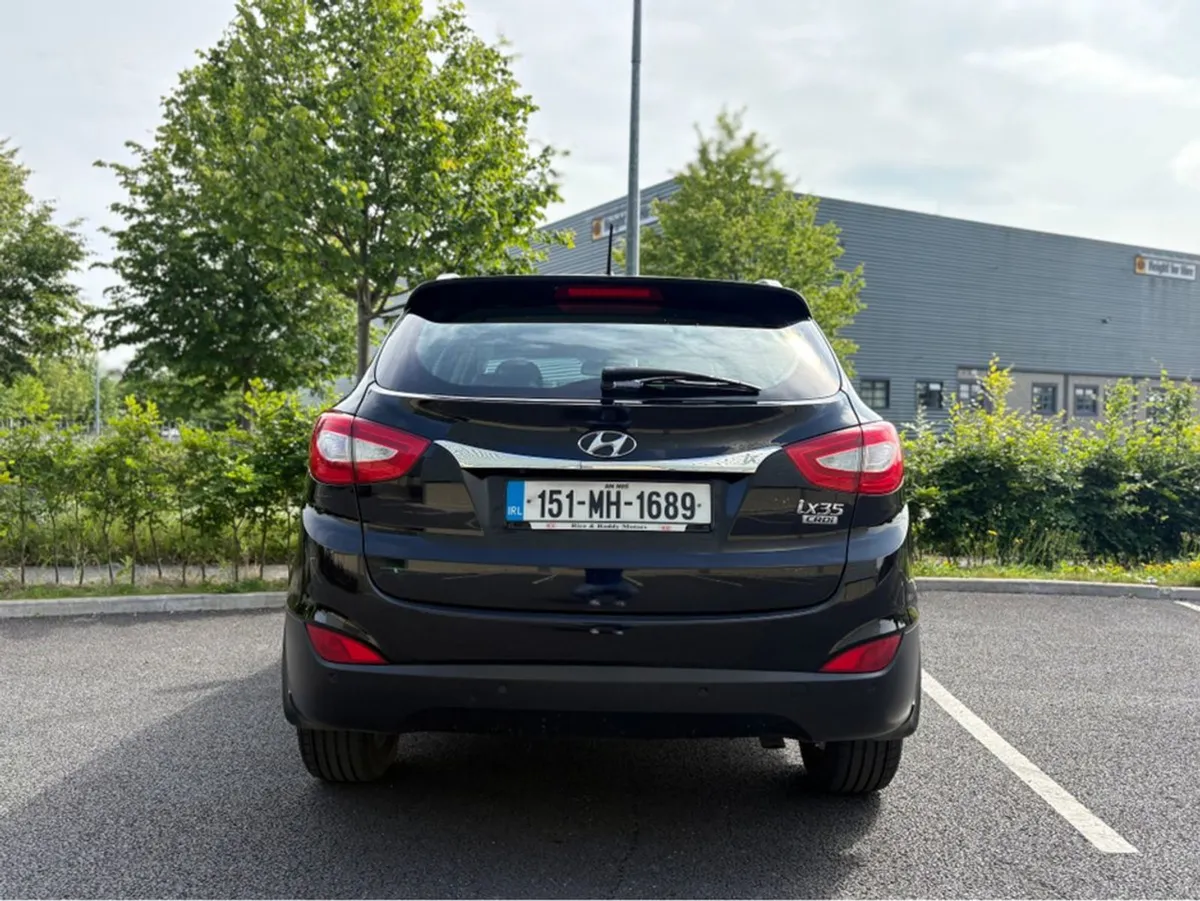Hyundai ix35 1.7 Manual Executive - Image 4