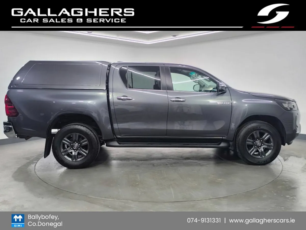 Toyota HiLux (222) Icon 2.4 D-4d 4WD Automatic - Image 4